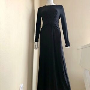 Classic and so comfortable!  Long sleeve black maxi dress.
